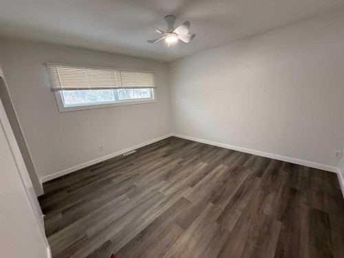 1-5416 46 Street , Lloydminster, AB T9V 0E4 3