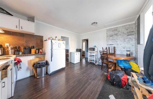 5530 49 Street, Lloydminster, SK - Indoor Photo Showing Kitchen