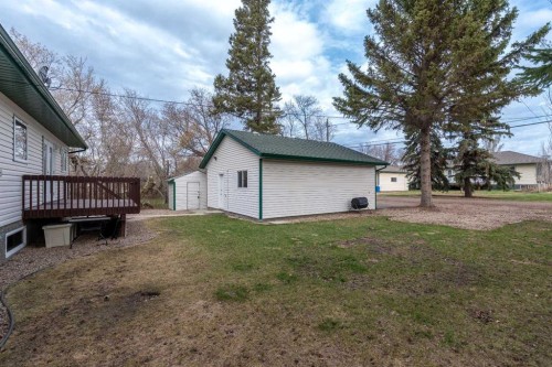 212 2 Avenue East, Maidstone, SK 