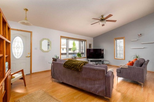 212 2 Avenue East, Maidstone, SK 