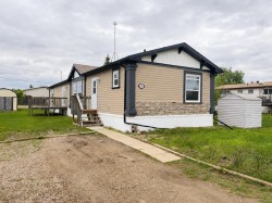 216 3 Street EASTLashburn, SK S0M 1H0