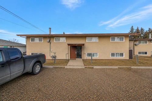 5619 46 Street, Lloydminster, AB - Outdoor