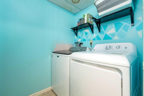 2706 57B Avenue, Lloydminster, AB - Indoor Photo Showing Laundry Room