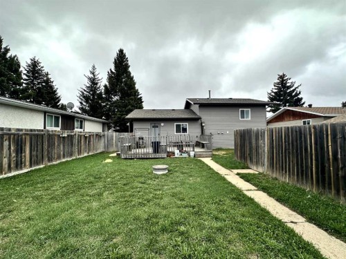 1634 5A Street, Wainwright, AB - Outdoor