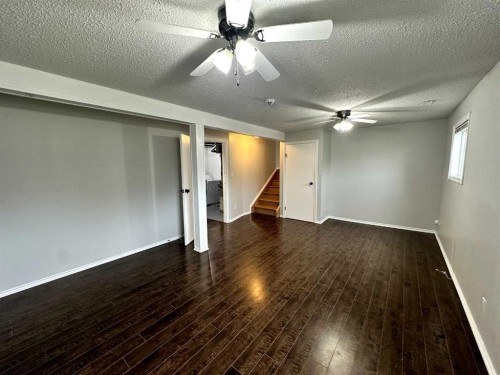 1634 5A Street, Wainwright, AB - Indoor Photo Showing Other Room