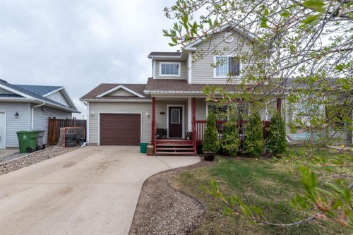 2305 51 Avenue, Lloydminster, AB - Outdoor With Facade