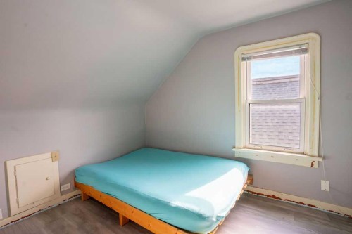 4716 52 Avenue, Vermilion, AB - Indoor Photo Showing Bedroom