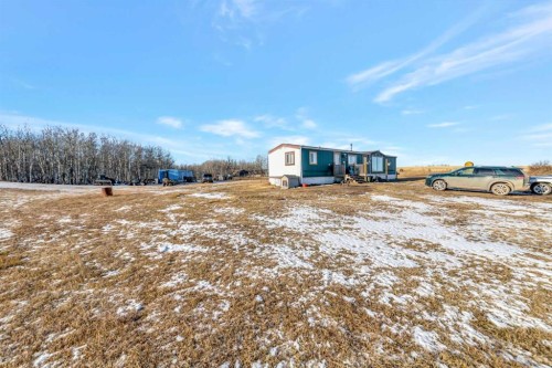 Pt Ne 03-48-27-W3, Rural, SK - Outdoor