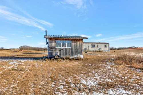 Pt Ne 03-48-27-W3, Rural, SK - Outdoor