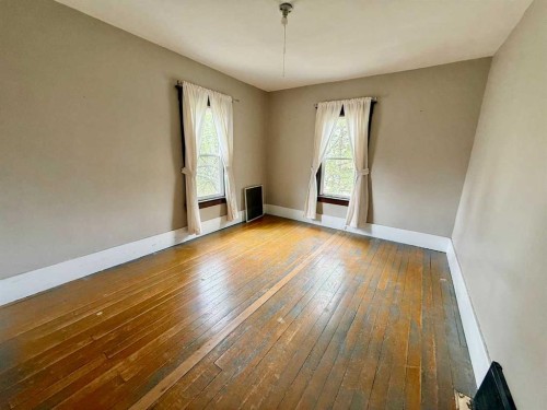5127 47 Street, Provost, AB - Indoor Photo Showing Other Room