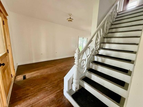 5127 47 Street, Provost, AB - Indoor Photo Showing Other Room
