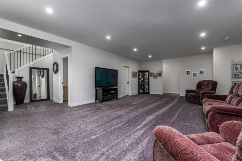 7302 37 Street Close, Lloydminster, AB - Indoor