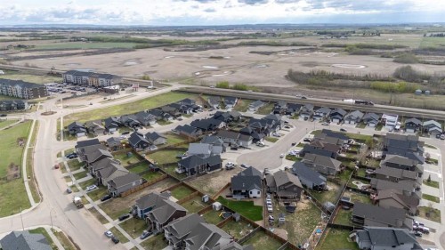 7302 37 Street Close, Lloydminster, AB - Outdoor With View