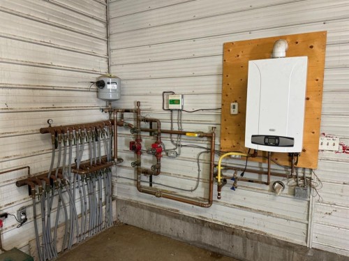 Rr 115 Twp Rd 554, Rural Two Hills No. 21, County Of, AB - Indoor Photo Showing Garage