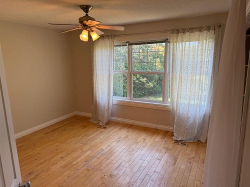 Rr 115 Twp Rd 554, Rural Two Hills No. 21, County Of, AB - Indoor Photo Showing Other Room