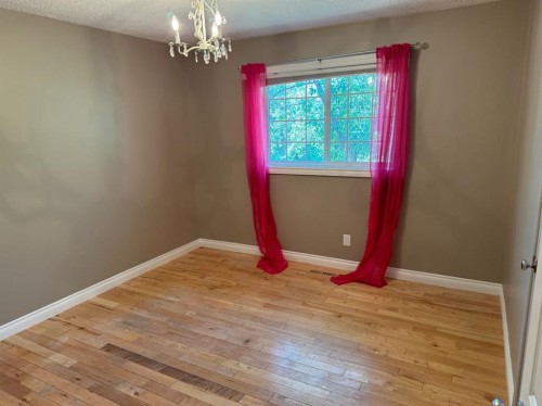 Rr 115 Twp Rd 554, Rural Two Hills No. 21, County Of, AB - Indoor Photo Showing Other Room