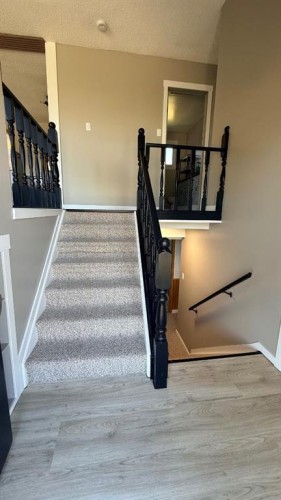 5205 32 Street, Lloydminster, AB - Indoor Photo Showing Other Room