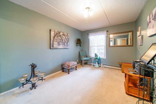 201-848 4 Avenue, Wainwright, AB 