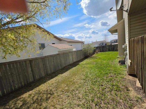 4105 67Th Avenue, Lloydminster, AB - Outdoor