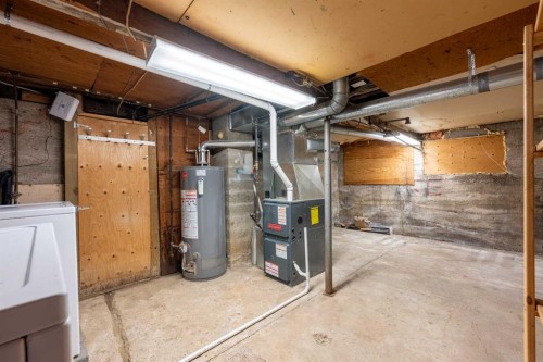 4724 49 Street, Lloydminster, SK - Indoor Photo Showing Basement