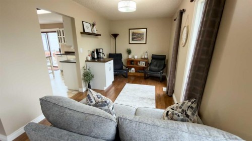 1213 4 Avenue, Wainwright, AB - Indoor