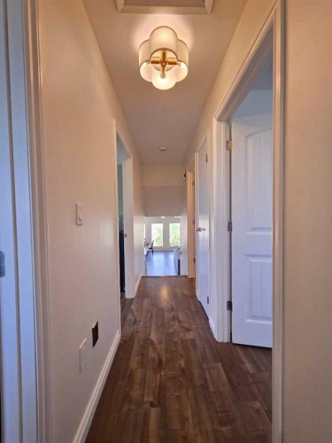 1601 3 Avenue, Wainwright, AB - Indoor Photo Showing Other Room