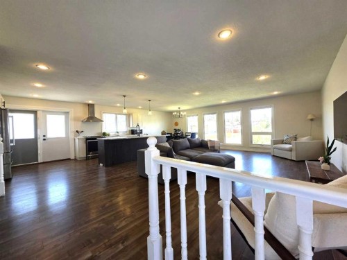 1601 3 Avenue, Wainwright, AB - Indoor