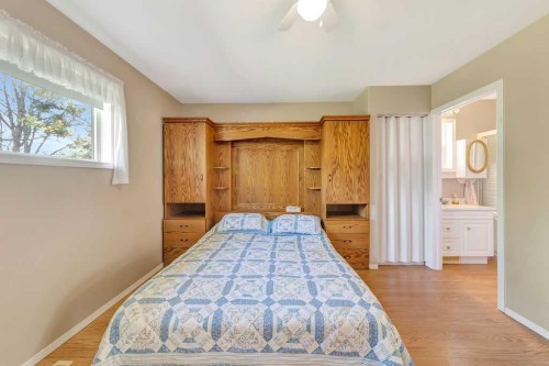 16 1St Street West, Neilburg, SK - Indoor Photo Showing Bedroom