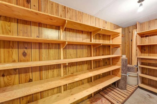 16 1St Street West, Neilburg, SK - Indoor Photo Showing Other Room