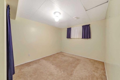 16 1St Street West, Neilburg, SK - Indoor Photo Showing Other Room