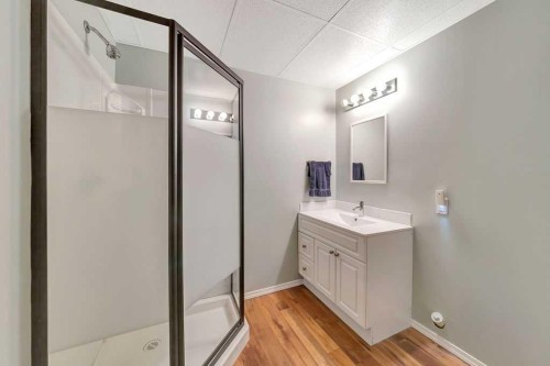 16 1St Street West, Neilburg, SK - Indoor Photo Showing Bathroom