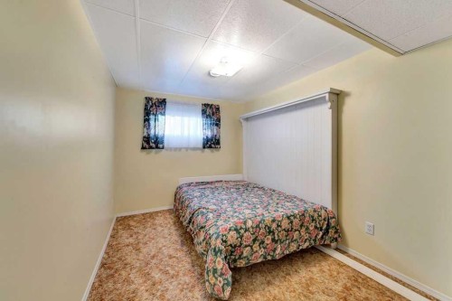 16 1St Street West, Neilburg, SK - Indoor Photo Showing Bedroom