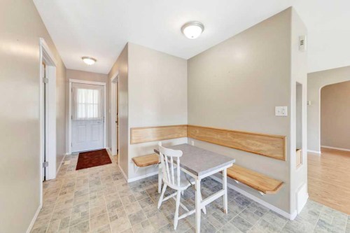 16 1St Street West, Neilburg, SK - Indoor Photo Showing Other Room