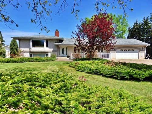 5922 52 Avenue  Vermilion, AB T9X 1X3