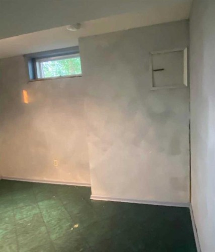 49425 Hwy 870, Innisfree, AB - Indoor Photo Showing Other Room