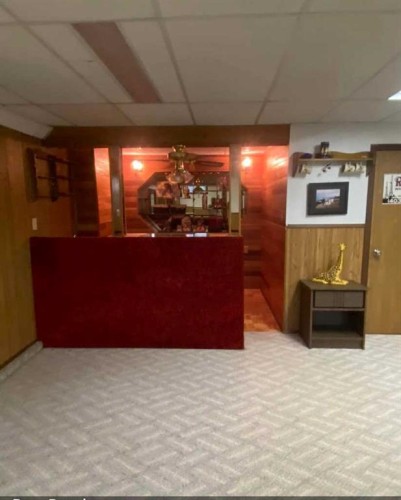 49425 Hwy 870, Innisfree, AB - Indoor