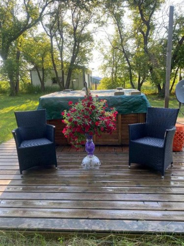 49425 Hwy 870, Innisfree, AB - Outdoor With Deck Patio Veranda