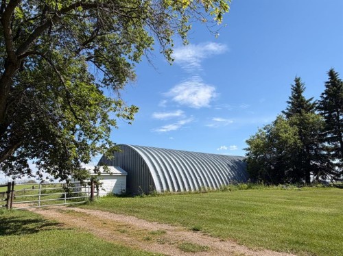49425 Hwy 870, Innisfree, AB - Outdoor