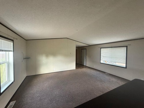 240 Main Street, Mervin, SK - Indoor Photo Showing Other Room