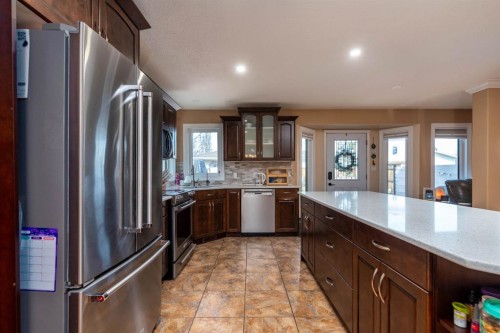4005 60Th Avenue, Lloydminster, AB - Indoor Photo Showing Kitchen