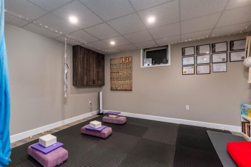 4005 60Th Avenue, Lloydminster, AB - Indoor Photo Showing Other Room