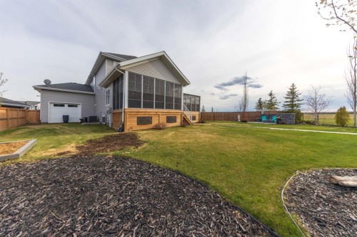 6210 20 Street Close, Lloydminster, AB 