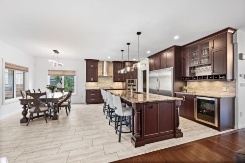 6210 20 Street Close, Lloydminster, AB 