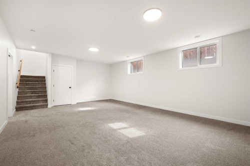 6021 20 Street, Lloydminster, AB - Indoor Photo Showing Other Room