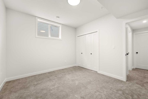 6021 20 Street, Lloydminster, AB - Indoor Photo Showing Other Room