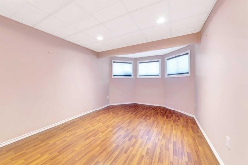 317 6 Avenue, Paradise Hill, SK - Indoor Photo Showing Other Room