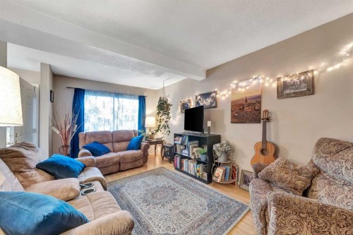 4-17 3 Avenue Se, Marshall, SK 