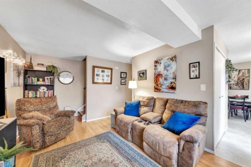 4-17 3 Avenue Se, Marshall, SK 