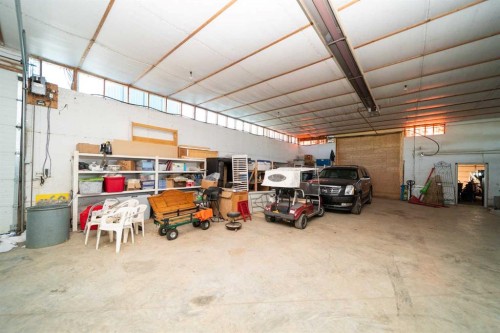 451066 Rge Rd 73, Rural Wainwright No. 61, M.D. Of, AB - Indoor Photo Showing Garage