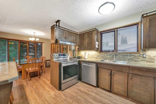 3104 58 Avenue, Lloydminster, AB 